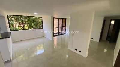 Apartamento de 4 alcobas en venta en Carlos E Restrepo, Medellín, 118 m² · foto 3 de 20