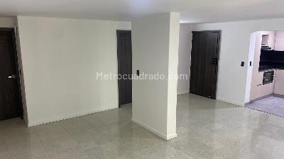 Apartamento de 4 alcobas en venta en Carlos E Restrepo, Medellín, 118 m² · foto 6 de 20