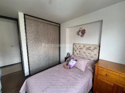 Apartamento de 3 alcobas en venta en Belen, Medellín, 99 m² · foto 8 de 11