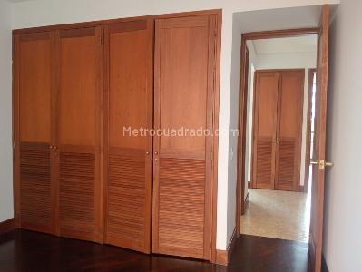 Apartamento en venta en Laureles, Medellín · foto 12 de 16