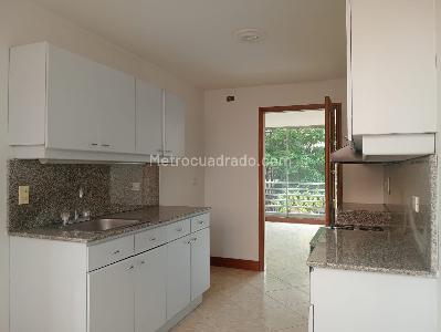 Apartamento en venta en Laureles, Medellín · foto 5 de 16