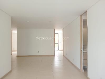 Apartamento en venta en Laureles, Medellín · foto 3 de 16