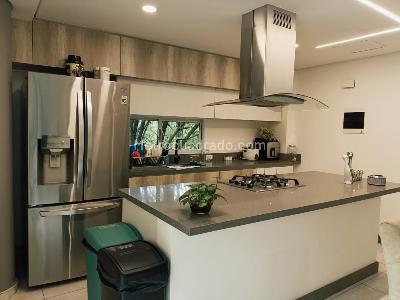 Apartamento de 3 alcobas en venta en Belen, Medellín, 112 m² · foto 7 de 19