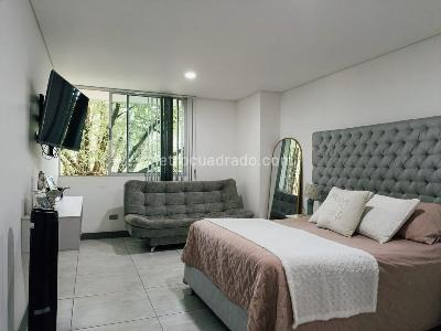 Apartamento de 3 alcobas en venta en Belen, Medellín, 112 m² · foto 9 de 19