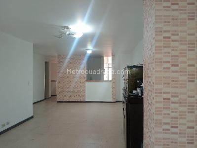 Apartamento en venta en Laureles, Medellín · foto 2 de 18