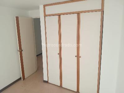 Apartamento en venta en Laureles, Medellín · foto 9 de 18