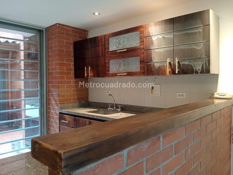 2BR Apartment in LAURELES (95 m²) - 4