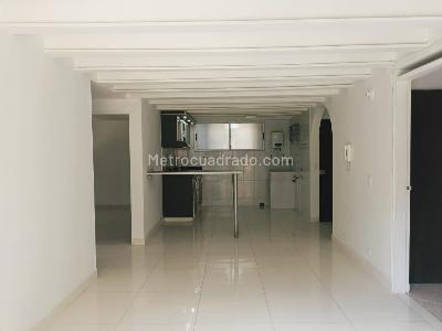 Apartamento en arriendo en Belen, Medellín · foto 3 de 16