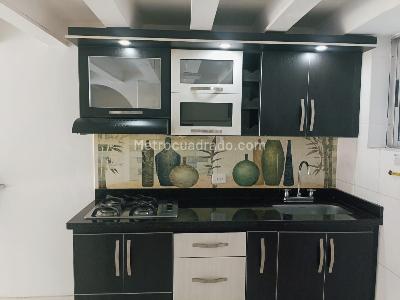 Apartamento en arriendo en Belen, Medellín · foto 8 de 16