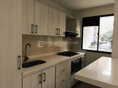 Apartamento en arriendo en Belen, Medellín · foto 5 de 15