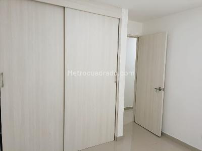 Apartamento en arriendo en Belen, Medellín · foto 8 de 15