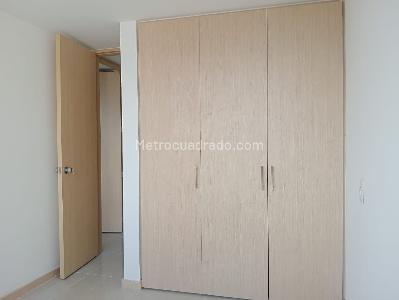 Apartamento de 2 alcobas en arriendo en Laureles, Medellín, 80 m² · foto 13 de 15