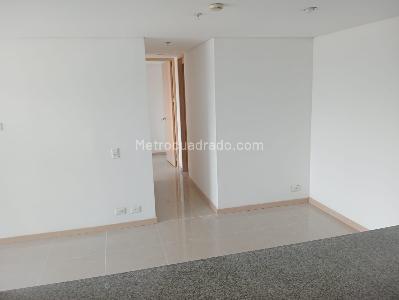Apartamento de 2 alcobas en arriendo en Laureles, Medellín, 80 m² · foto 3 de 15