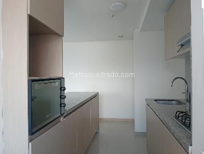 Apartamento de 2 alcobas en arriendo en Laureles, Medellín, 80 m² · foto 7 de 15
