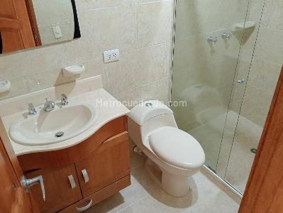 Apartamento en venta en Laureles, Medellín · foto 13 de 16