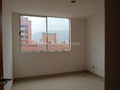 Apartamento en venta en Laureles, Medellín · foto 8 de 16