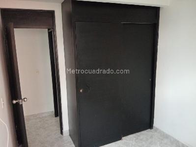 Apartamento en arriendo en Laureles, Medellín · foto 14 de 17