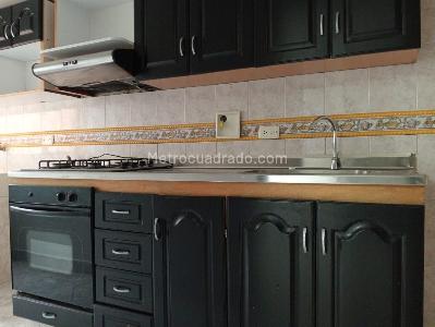 Apartamento en arriendo en Laureles, Medellín · foto 6 de 17