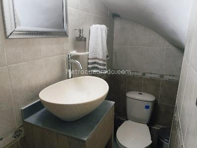 Casa de 3 alcobas en venta en Belen, Medellín, 150 m² · foto 17 de 19
