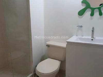 Apartamento de 3 alcobas en arriendo en Belen, Medellín, 77 m² · foto 12 de 14