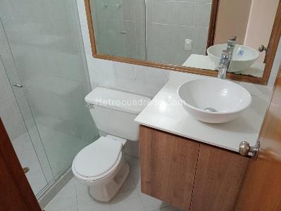 Apartamento de 3 alcobas en arriendo en Laureles, Medellín, 120 m² · foto 13 de 13