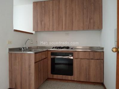Apartamento de 3 alcobas en arriendo en Laureles, Medellín, 120 m² · foto 4 de 13