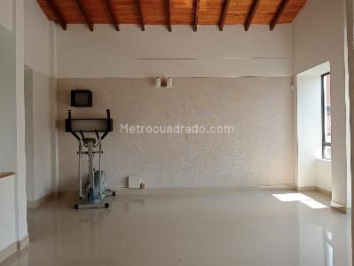 Apartamento de 3 alcobas en venta en Laureles, Medellín, 166 m² · foto 3 de 18
