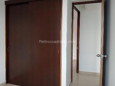 Apartamento de 3 alcobas en arriendo en La America, Medellín, 64 m² · foto 12 de 17