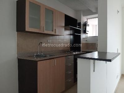 Apartamento de 3 alcobas en arriendo en La America, Medellín, 64 m² · foto 7 de 17