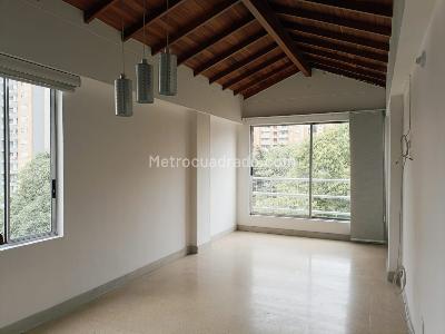 Apartamento en arriendo en Belen, Medellín · foto 4 de 12