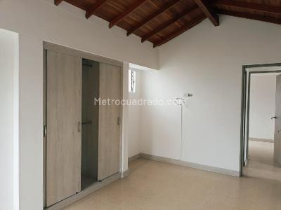 Apartamento en arriendo en Belen, Medellín · foto 7 de 12