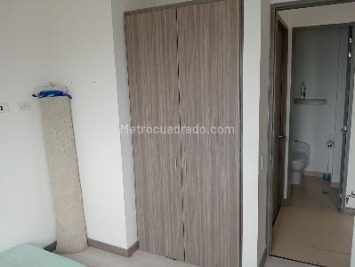 Apartamento de 3 alcobas en venta en Laureles, Medellín, 154 m² · foto 14 de 18