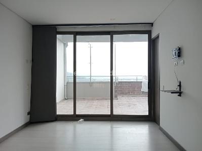 Apartamento de 3 alcobas en venta en Laureles, Medellín, 154 m² · foto 7 de 18