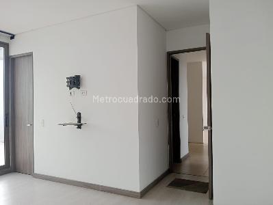Apartamento de 3 alcobas en venta en Laureles, Medellín, 154 m² · foto 8 de 18
