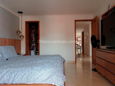 Apartamento en venta en Laureles, Medellín · foto 10 de 20