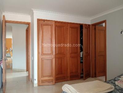 Apartamento en venta en Laureles, Medellín · foto 13 de 20