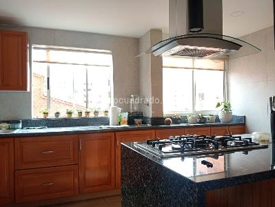 Apartamento en venta en Laureles, Medellín · foto 9 de 20