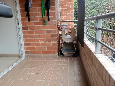 Apartamento de 3 alcobas en venta en Laureles, Medellín, 130 m² · foto 17 de 17