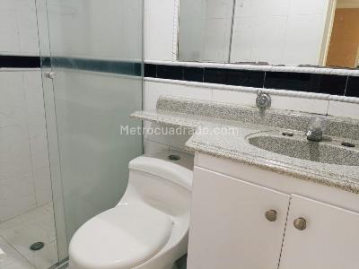 Apartamento de 3 alcobas en venta en Belen, Medellín, 95 m² · foto 16 de 18