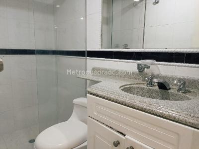 Apartamento de 3 alcobas en venta en Belen, Medellín, 95 m² · foto 17 de 18