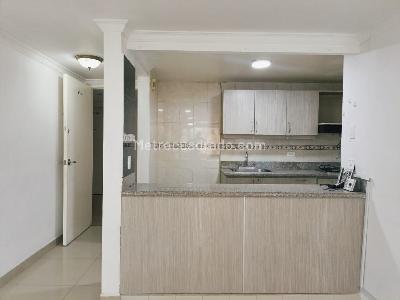 Apartamento de 3 alcobas en venta en Belen, Medellín, 95 m² · foto 6 de 18