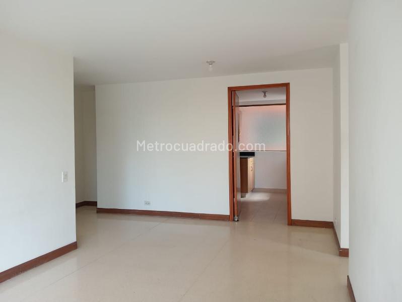 Apartamento Moderno de 2 Alcobas con Amenidades en Laureles - 3
