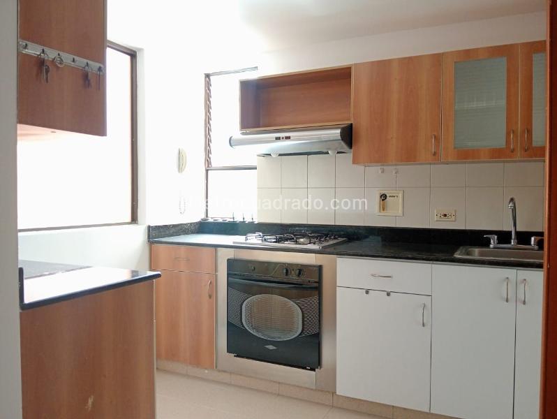 Apartamento Moderno de 2 Alcobas con Amenidades en Laureles - 7
