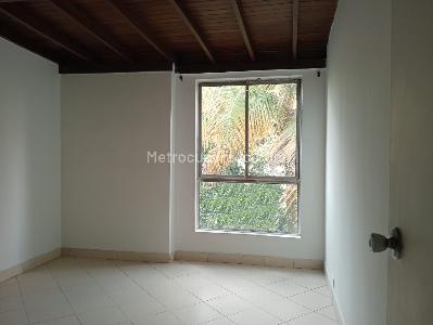 Apartamento de 3 alcobas en venta en Conquistadores, Medellín, 165 m² · foto 16 de 19