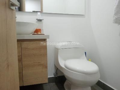 Apartamento de 3 alcobas en venta en Laureles, Medellín, 110 m² · foto 16 de 20