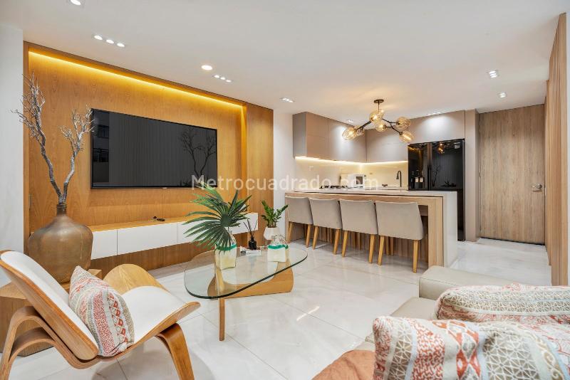 Furnished 3BR Apartment for Rent in Guayabal with Balcony - 2