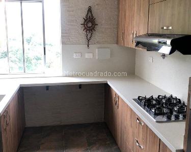 Apartamento en venta en Laureles, Medellín · foto 2 de 13