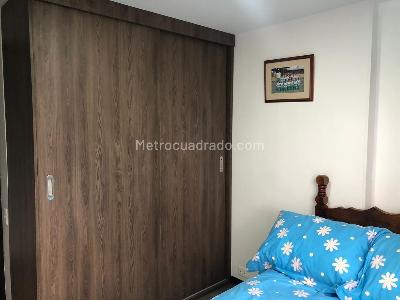 Apartamento en venta en Laureles, Medellín · foto 5 de 13