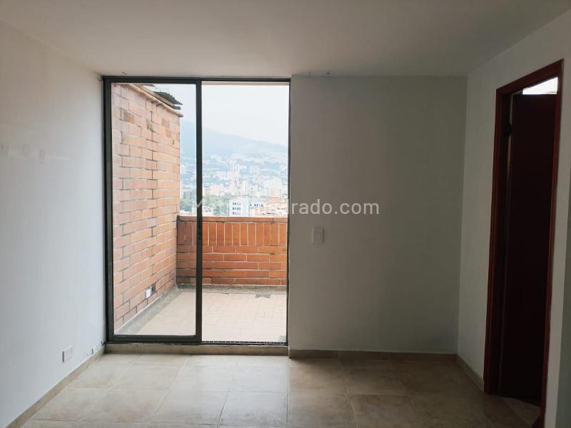 Spacious 4BR Apartment in Laureles - 7