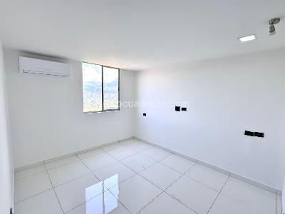 Apartamento en venta en Belen, Medellín · foto 7 de 12